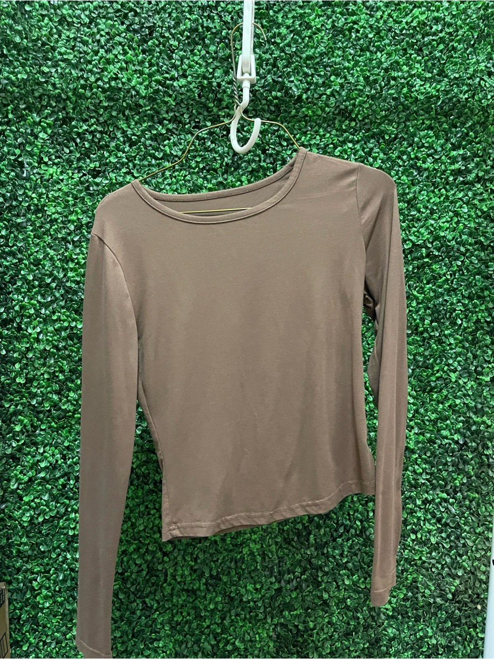 Women's Long Sleeve Crewneck Top - Brown/Deep Red